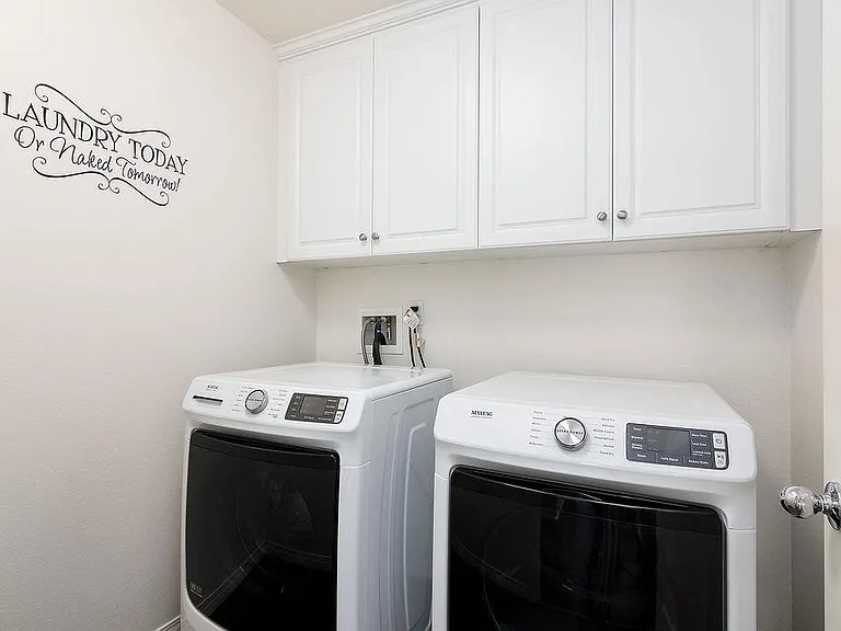 3558 Summit Trail Ct — Photo 8