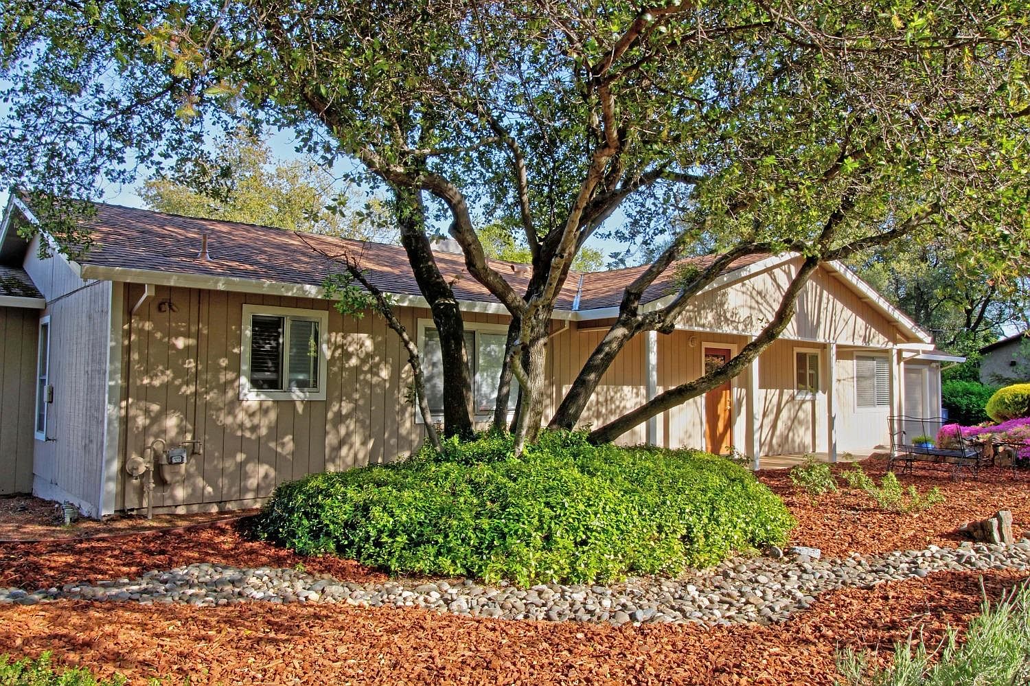 12580 Out Of The Way Pl, Auburn, CA 95603 | Zillow