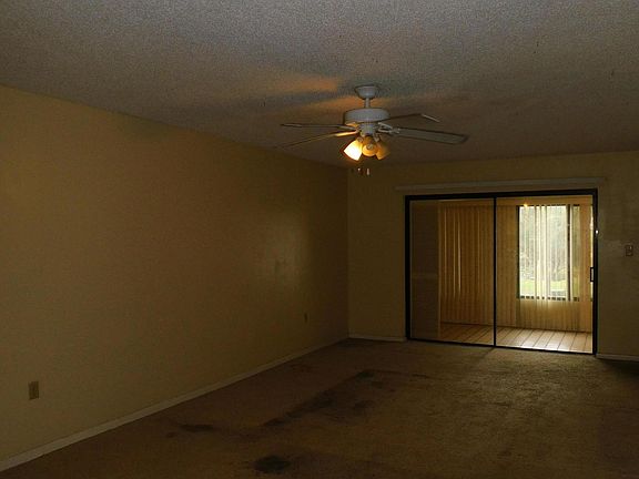 5th image of 205 Palmetto Ave APT 309
