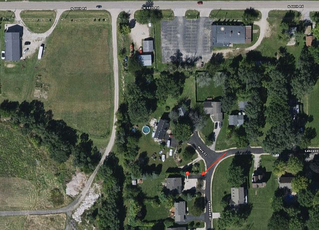 2nd image of 1227 Lakewood Dr