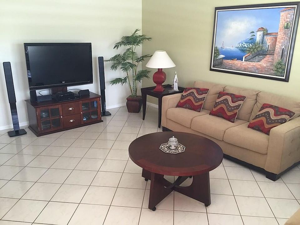 1st image of 3053 Ventnor O #3053