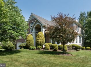 30 Leicester Ct, Princeton, NJ 08540