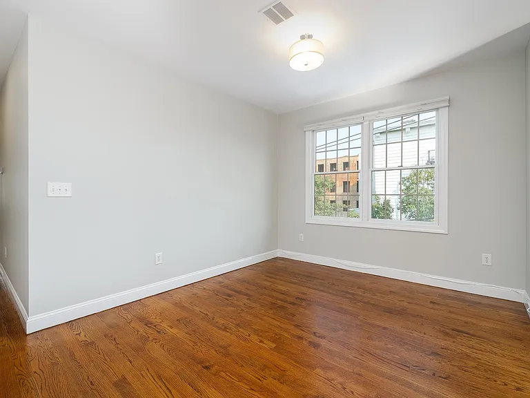 133 Brunswick St #2 — Photo 9