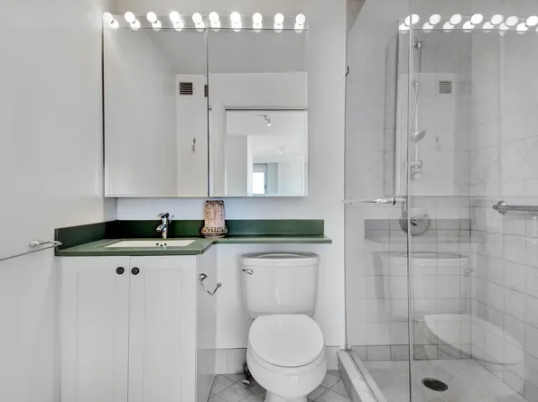 1 Irving Place image 10 of 26