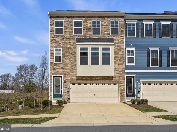 8377 Amber Beacon Cir, Millersville, MD 21108