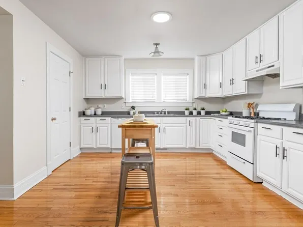 909 Buchanan St, Indianapolis, IN 46203