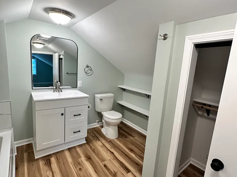 325 Church St — Photo 17