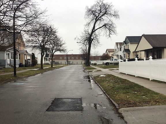 5th image of 2 Harlow Pl