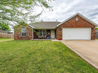 1347 Middlefork Rd, Elkins, AR 72727