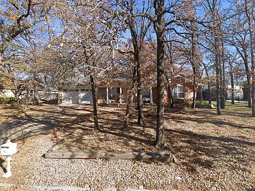 2517 Tanglewood Dr Photo 1