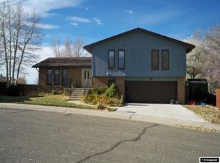 214 Pierce Way, Rock Springs, WY 82901