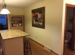 21 Meredith Ln, Greenville, SC 29607