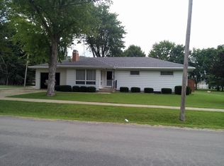 200 S Hanover St, Okawville, IL 62271