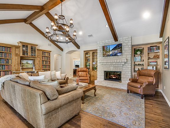 4th image of 10101 Silver Mountain Dr