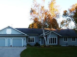 846 S Main St, Cedar Grove, WI 53013