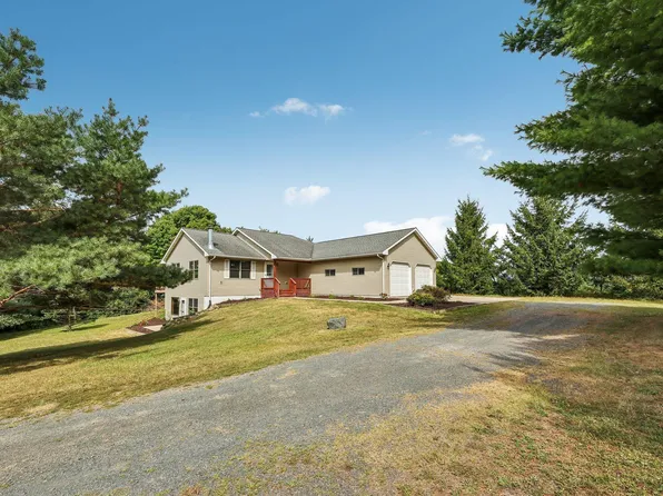 1871 140th Ave, Saint Croix Falls, WI 54024