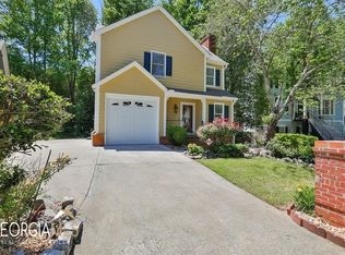1437 Oakengate Dr, Stone Mountain, GA