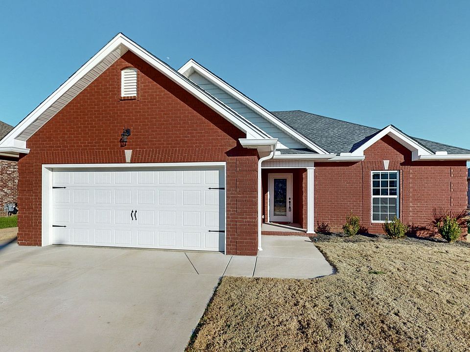 1st image of 571 Dottie Dr