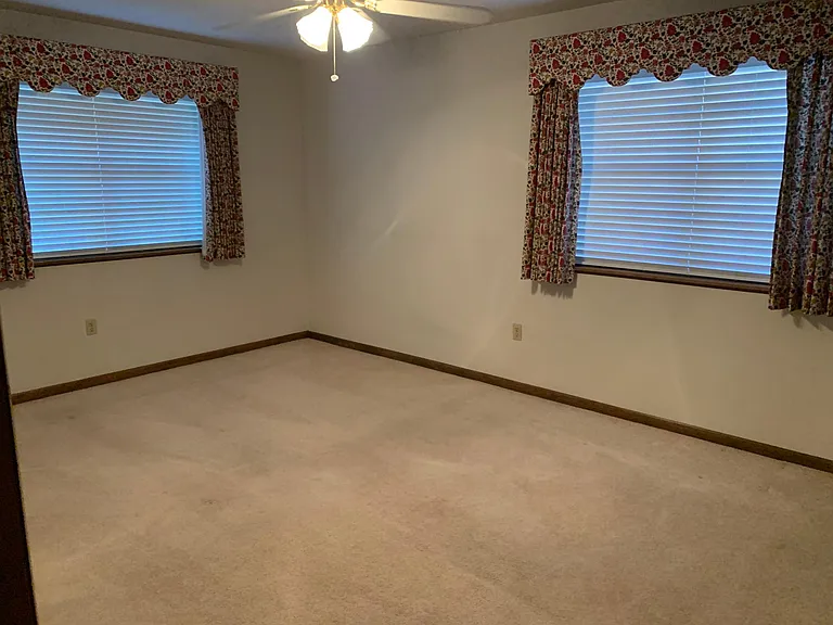 608 S Baridon St — Photo 15