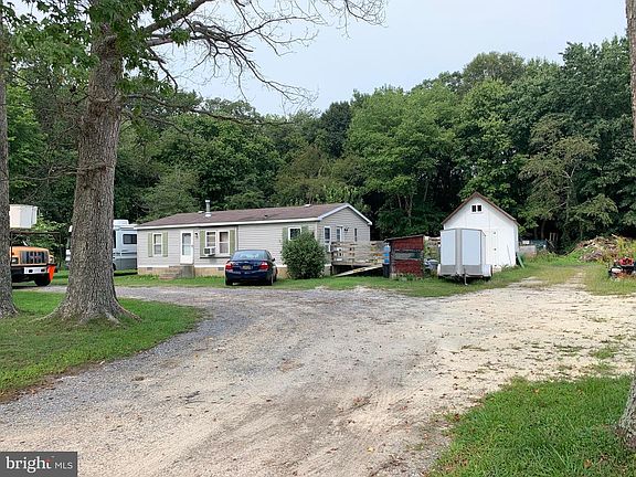 2nd image of 479 Scotts Corner Rd