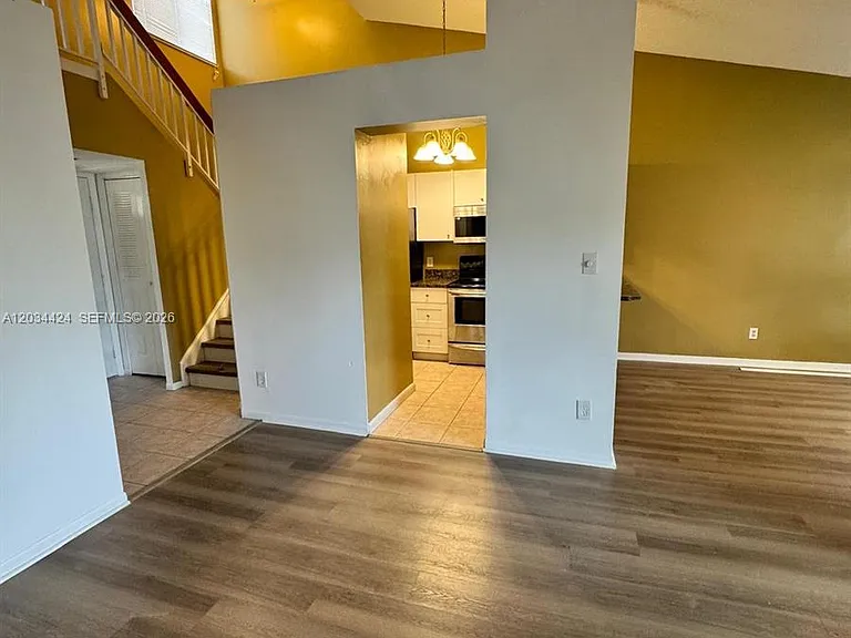 911 Coral Club Dr #911 — Photo 22