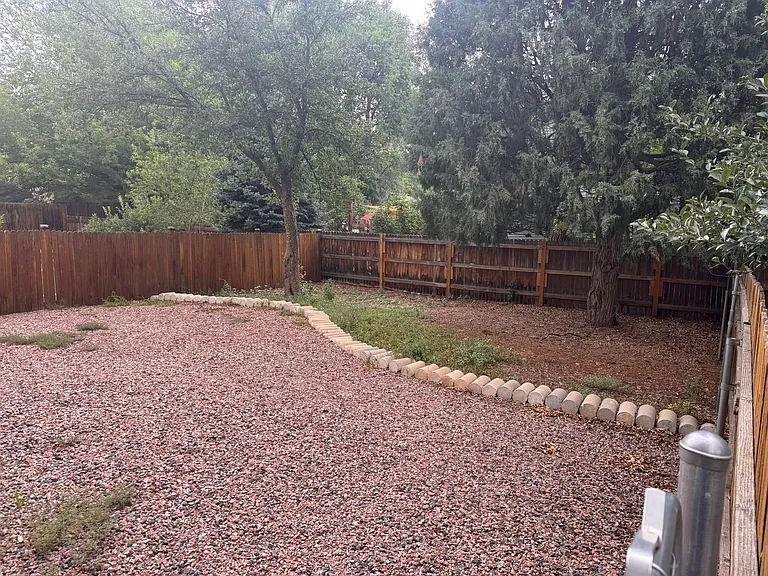 N Walnut Street 1002 — Photo 12