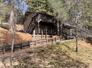 32148 Cove Cir, Running Springs, CA 92382