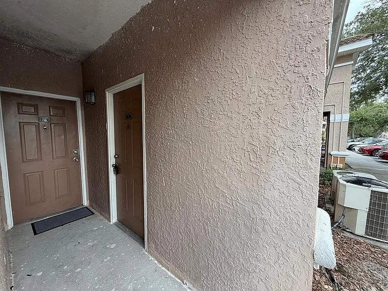 17977 Villa Creek Dr #17977 — Photo 5