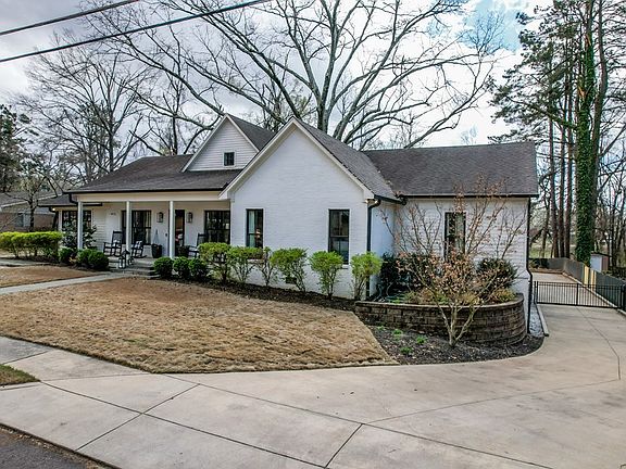 4th image of 412 Longest Rd