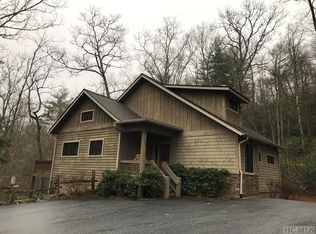 256 Scotch Highlands Loop, Sapphire, NC 28774