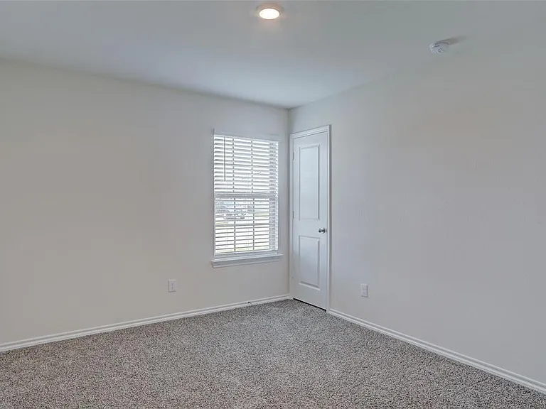 6517 Waterfall Ln — Photo 12