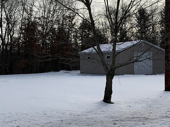 4th image of 8040 S Linden Ave