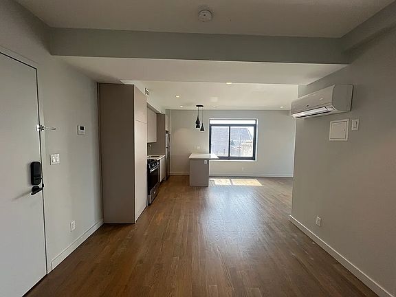 2nd image of 586 Bushwick Ave #4