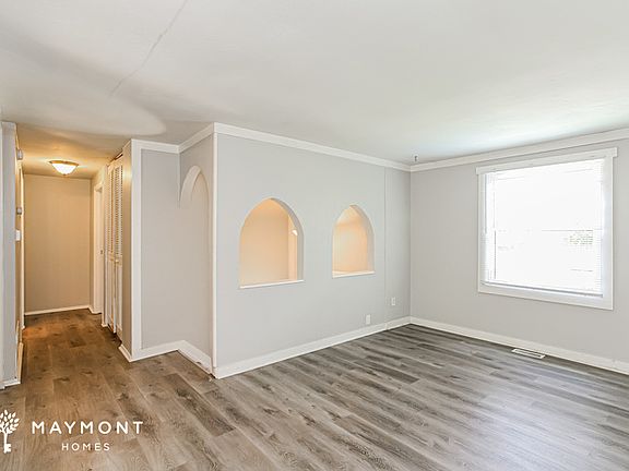 5th image of 2226 Bernie Dr