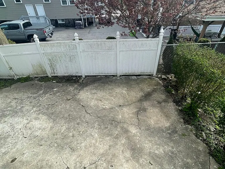 43-45 Granfield Ave — Photo 2