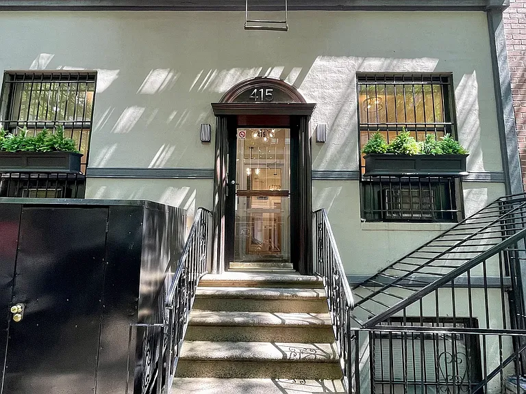 415 E 90th St #1B — Photo 6