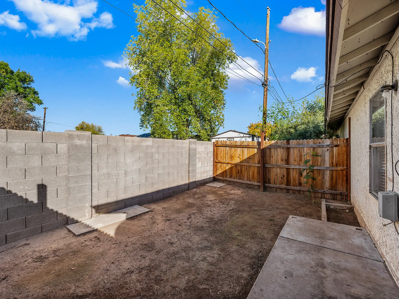 520 West Clark Street - 1 — Photo 4