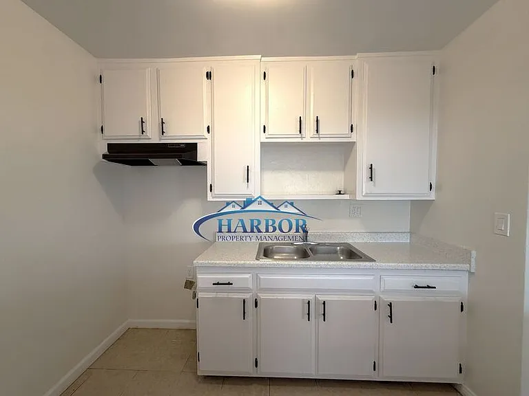 22327 Moneta Ave #1 — Photo 5