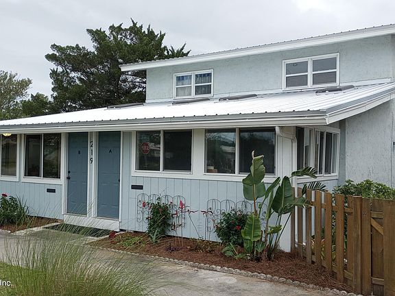 2nd image of 219 ARRICOLA Avenue
