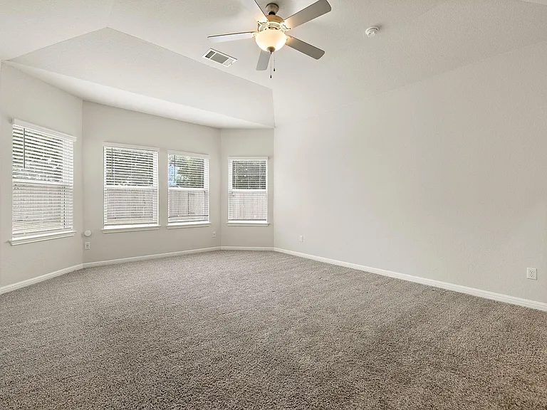 205 Durango Downs Dr — Photo 8
