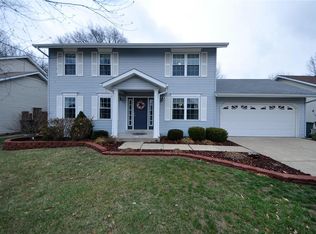 1283 Colby Dr, Saint Peters, MO