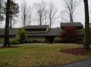 621 Brookhill Dr, Covington, GA 30014