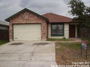 9805 Misty Plain Dr, San Antonio, TX 78245