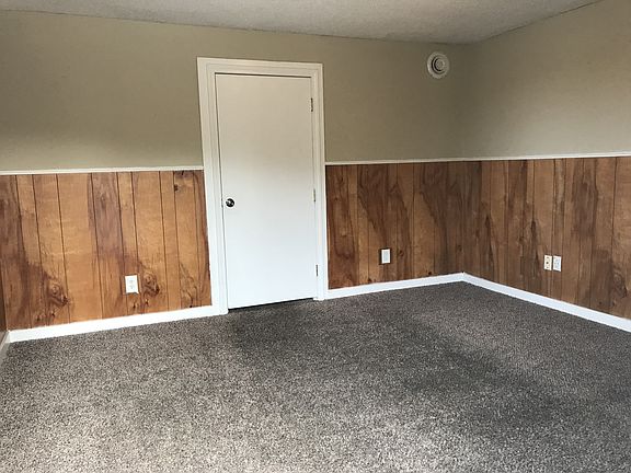 2nd image of 222 Union St
