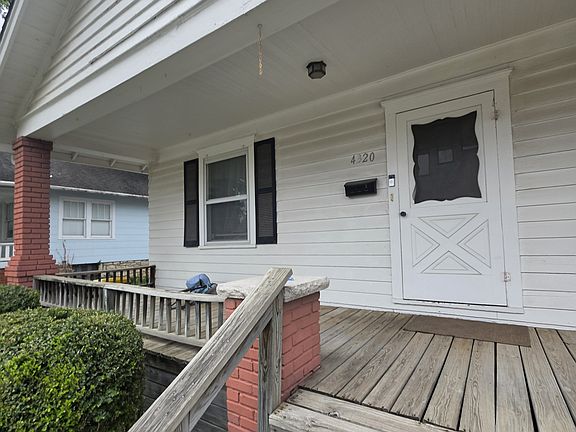 3rd image of 4320 Wyoming St