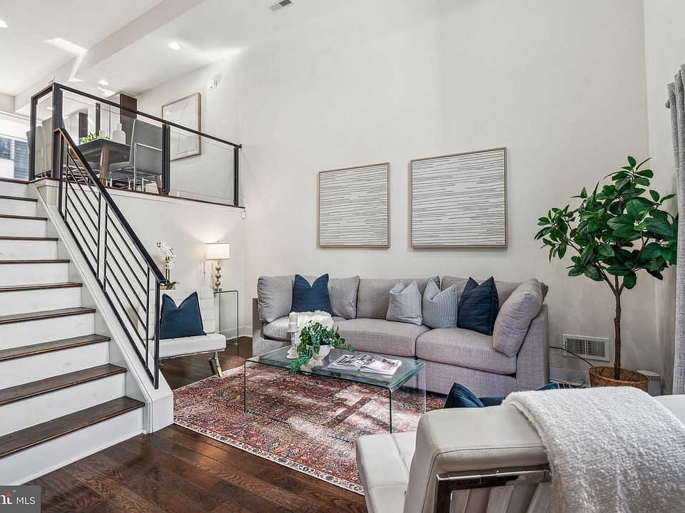 1st image of 1201 Latona St #B