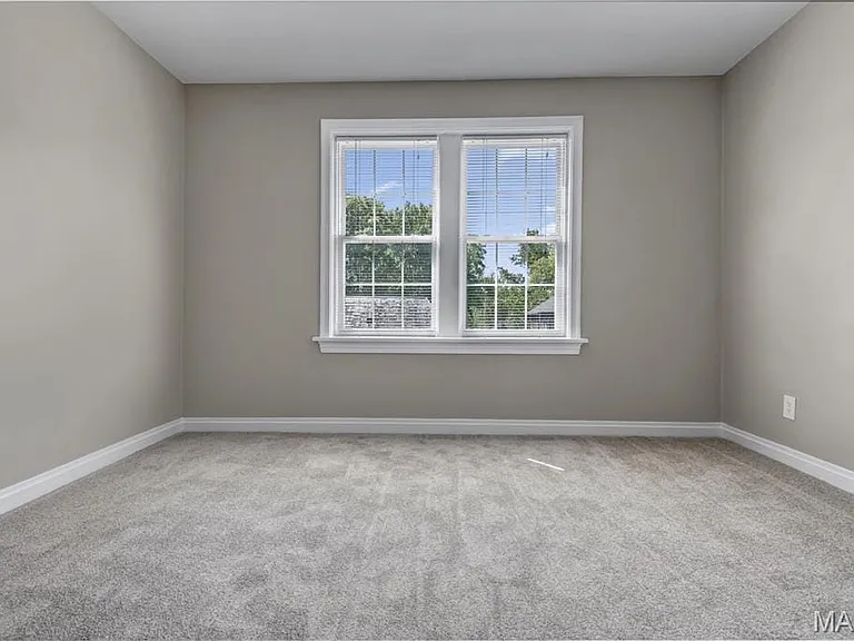 7536 Oxford Dr #3 — Photo 29