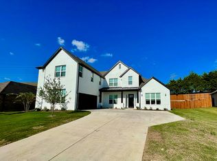 504 Yorktown Dr, Desoto, TX 75115