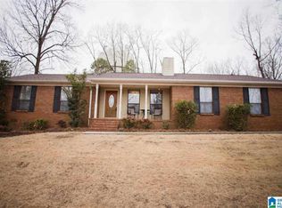 300 Thompson Rd, Alabaster, AL 35007