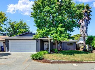 2353 Alice St, Napa, CA 94558